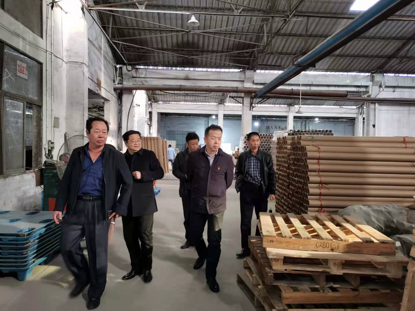 省社黨組成員、副主任邱志向一行到省農(nóng)資集團(tuán)漳州公司調(diào)研改革發(fā)展工作