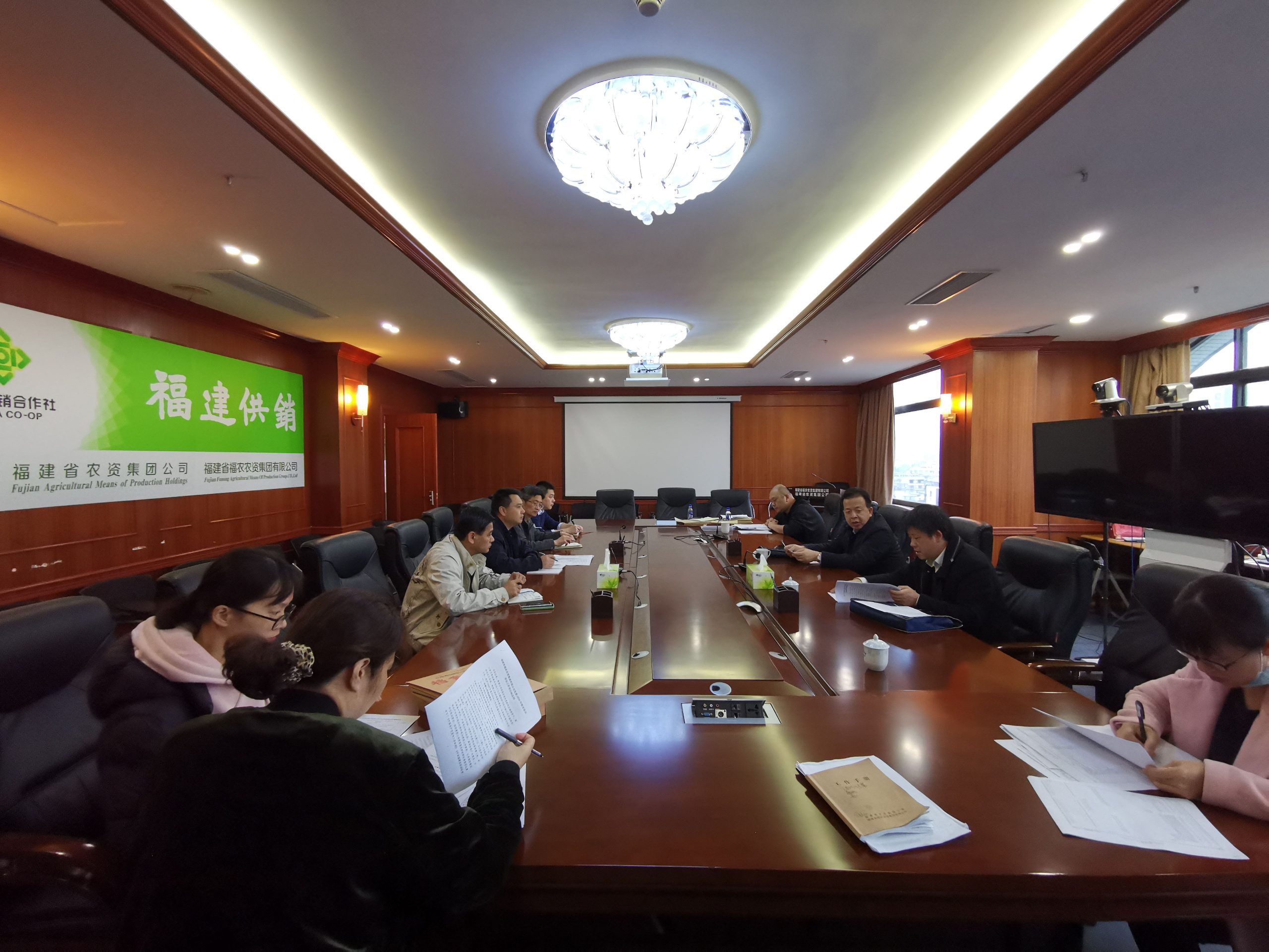 省供銷社副主任邱志向到集團公司開展落實全面從嚴治黨、意識形態(tài)工作內部督查