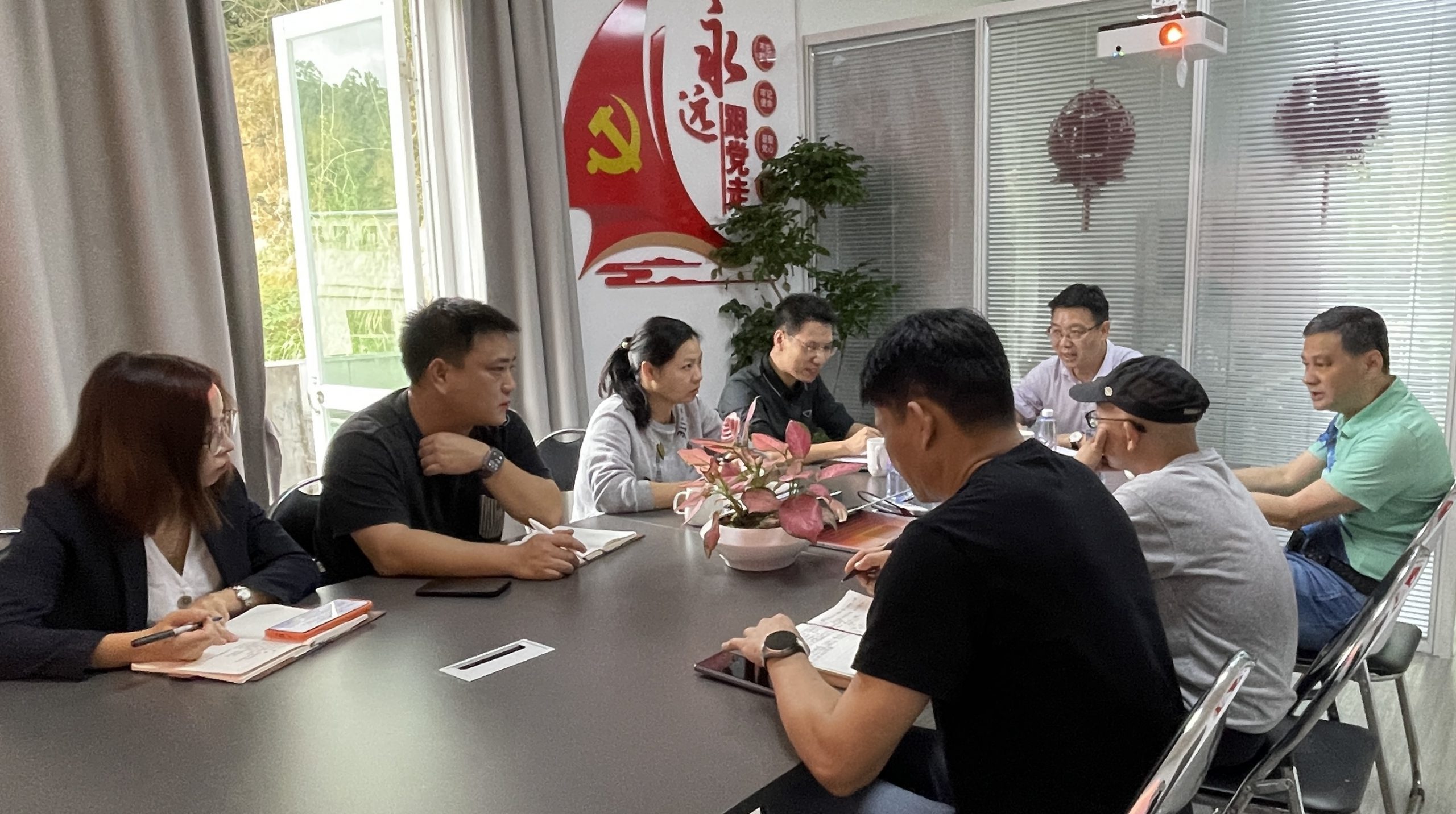 集團(tuán)公司黨委書記、董事長吳基好一行赴平潭福農(nóng)調(diào)研指導(dǎo)